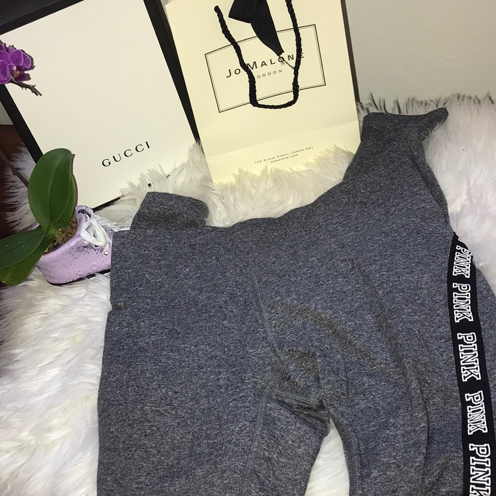 Victoria’s Secret Pink Comfy Legging
